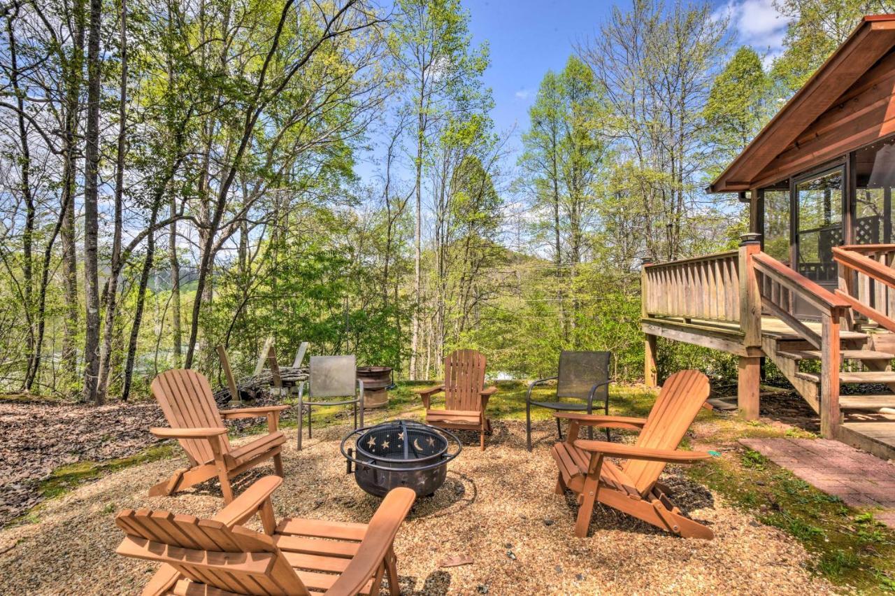 Cozy Hiawassee Cabin With Fire Pit And Mtn Views! Dış mekan fotoğraf