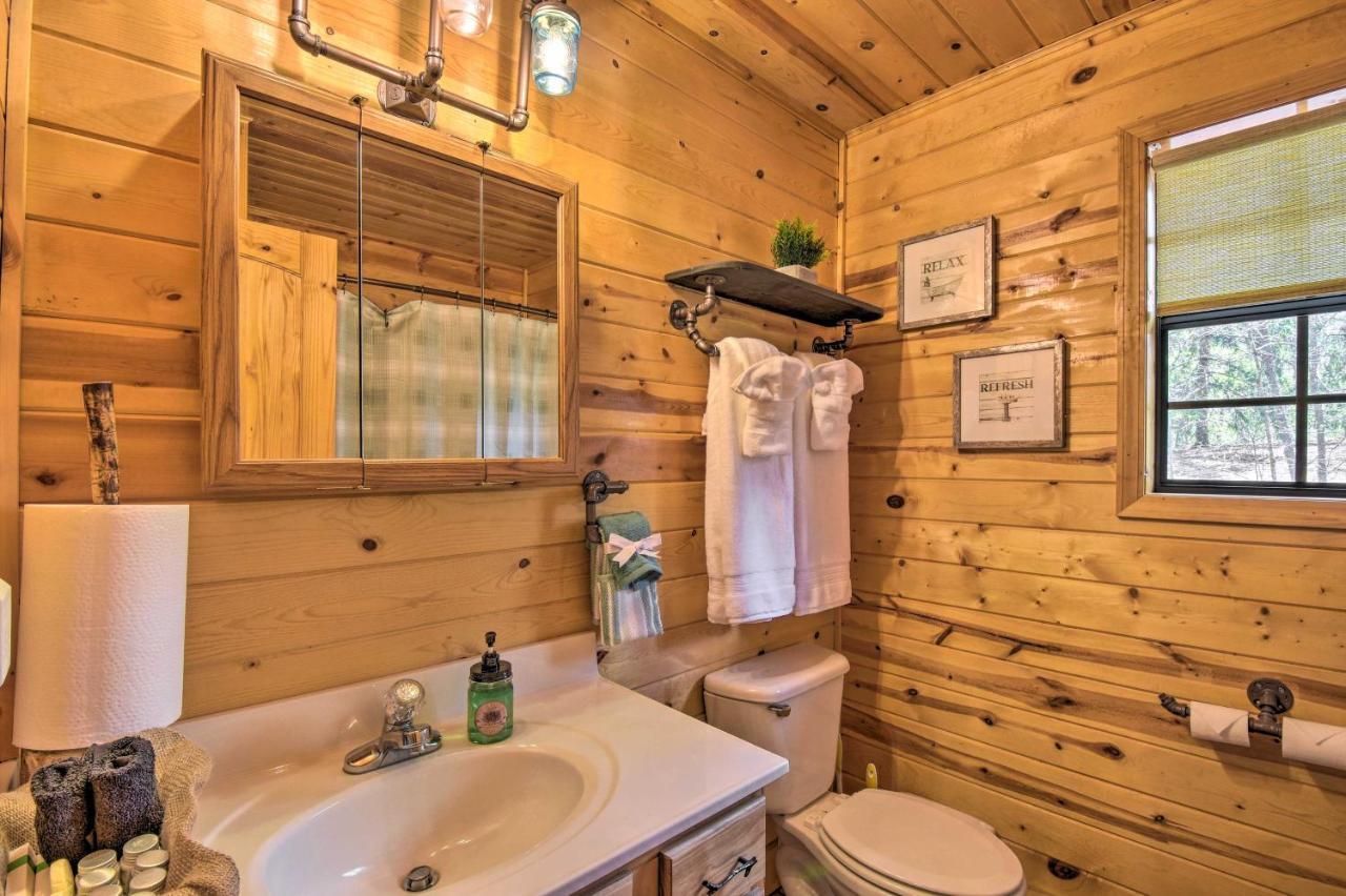 Cozy Hiawassee Cabin With Fire Pit And Mtn Views! Dış mekan fotoğraf